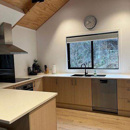Queenstown Central - Walk To Town - Free Parking - Wifi And Smart Tv - Gym Esterno foto