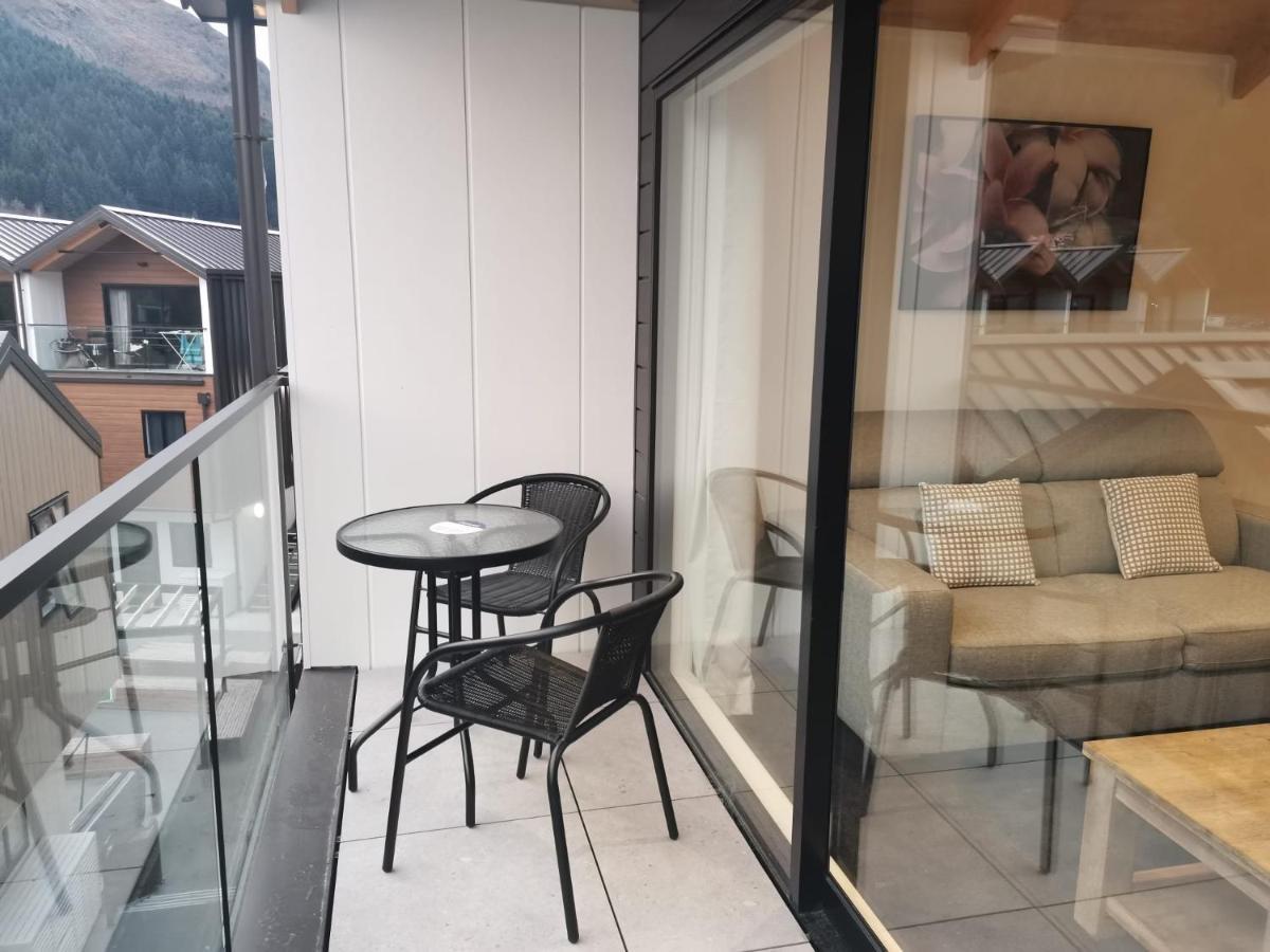 Queenstown Central - Walk To Town - Free Parking - Wifi And Smart Tv - Gym Esterno foto