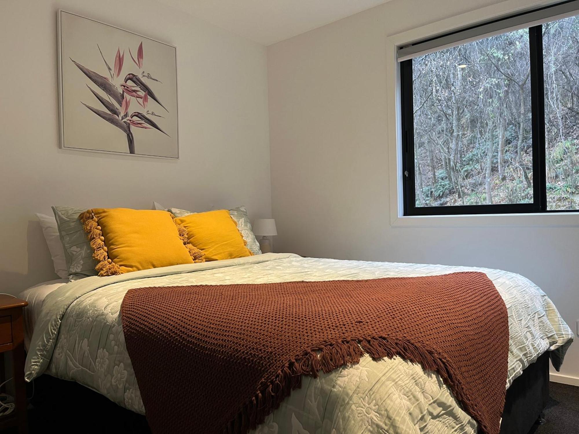 Queenstown Central - Walk To Town - Free Parking - Wifi And Smart Tv - Gym Esterno foto